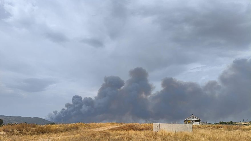 «En estado muy grave» uno de los tres brigadistas heridos en los incendios de Oímbra, de 18 años: han sido trasladados a Quemados de A Coruña