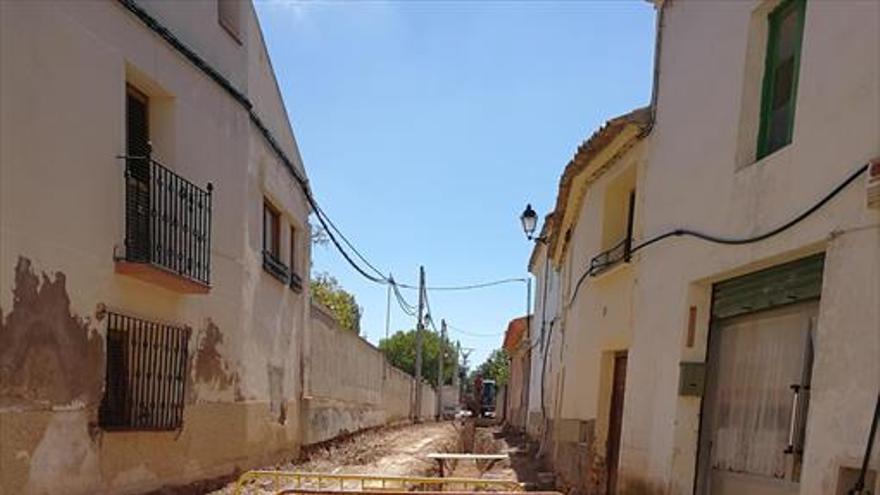 Comienzan los trabajos de mejora de la calle La Fuente de Bisimbre