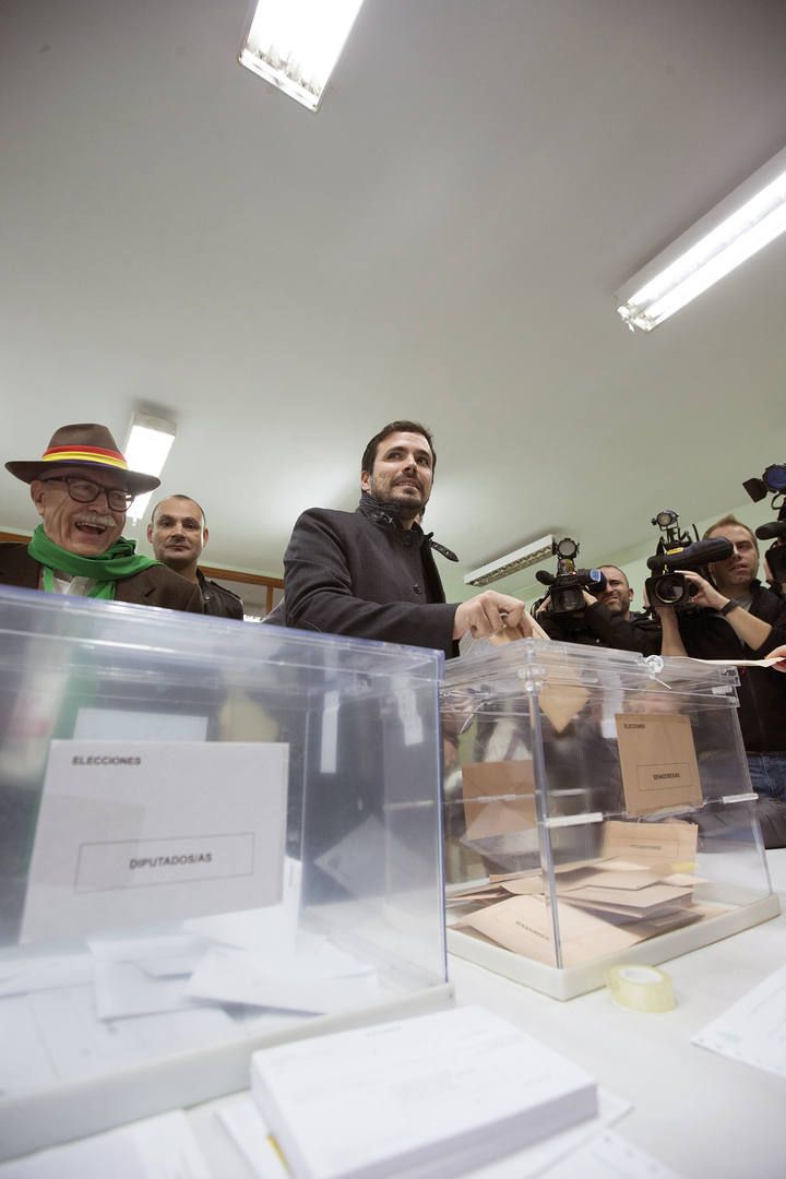 GARZ?N VOTANDO EN LAS ELECCIONES GENERALES DEL 20D