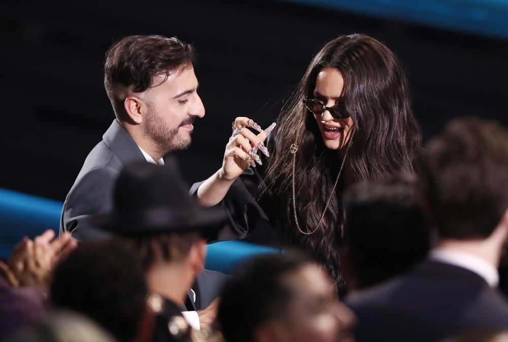 Rosalía arrasa en los Grammy Latino