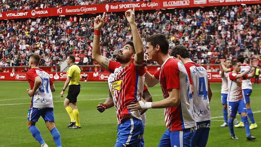 El Mirandés, sin suerte en Gijón