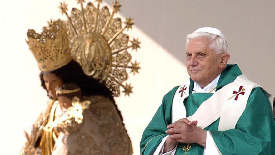 Diez años de la visita papal con  los enigmas jurídicos por resolver