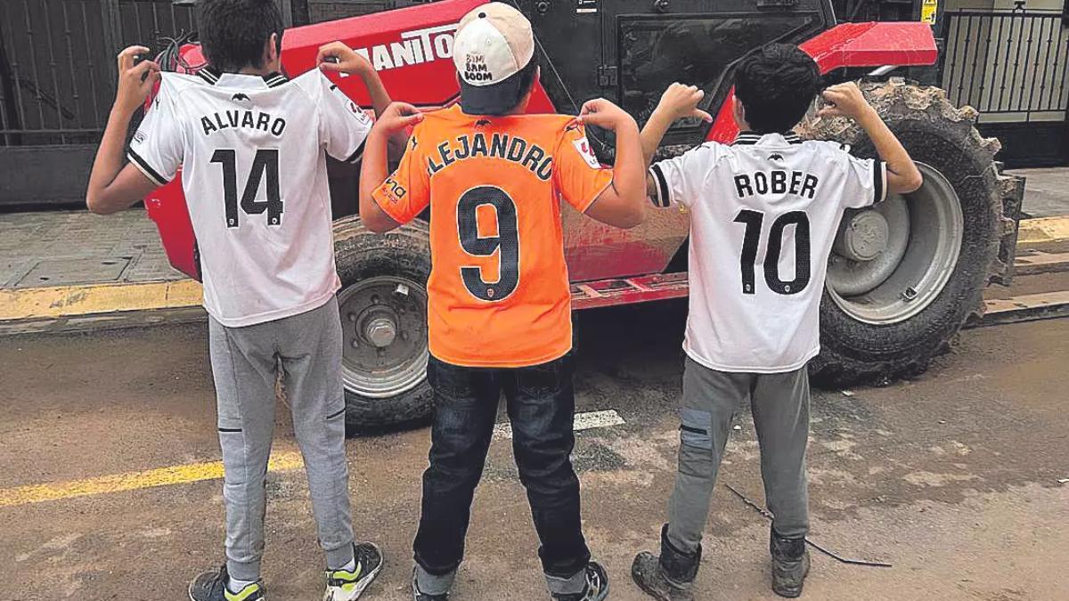 La Tribu: Álvaro, Alejandro y Rober