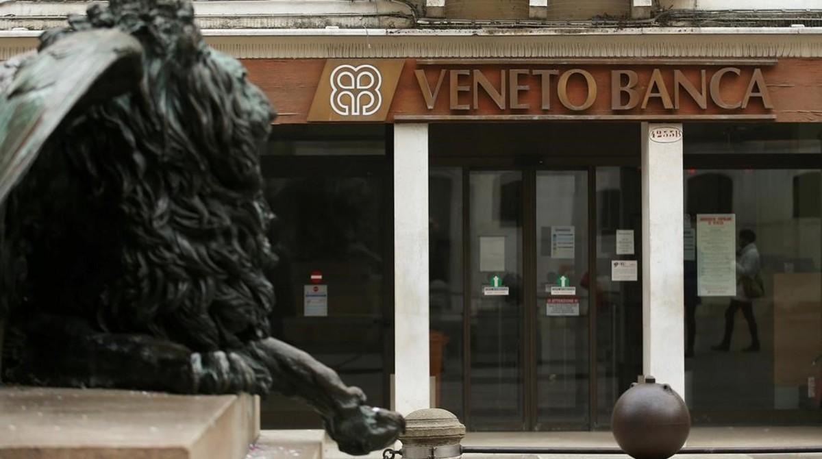 zentauroepp38963809 file photo  the logo of veneto banca bank is seen in venice 170624120515