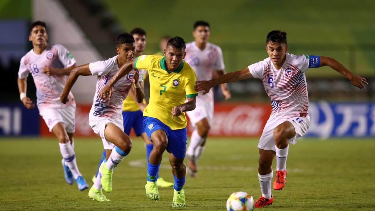 Brasil venció a Chile 3-2 en los octavos de final de Mundial Sub 17