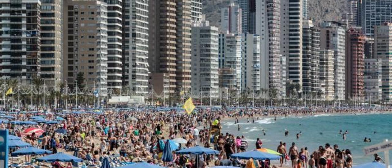 Benidorm, principal municipio turístico de la Comunidad Valenciana, sería el gran perjudicado por la tasa turística.