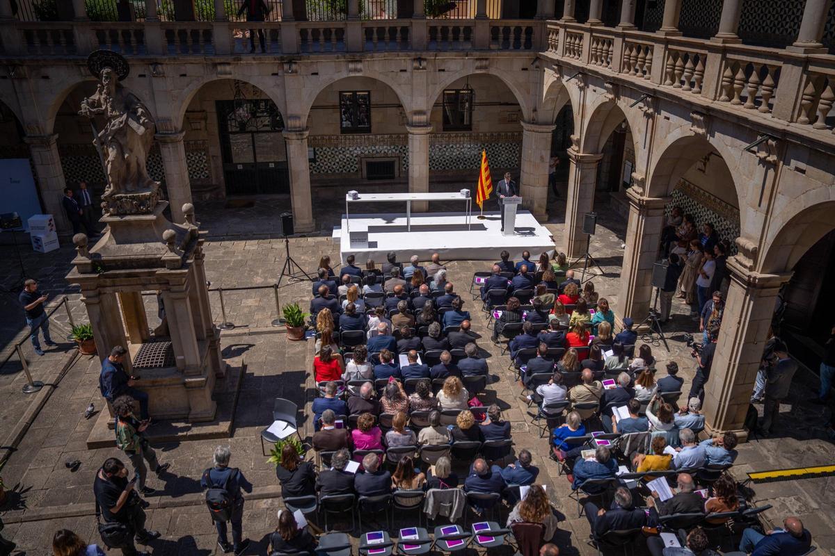 Acto de firma del Pacte Nacional per la Llengua