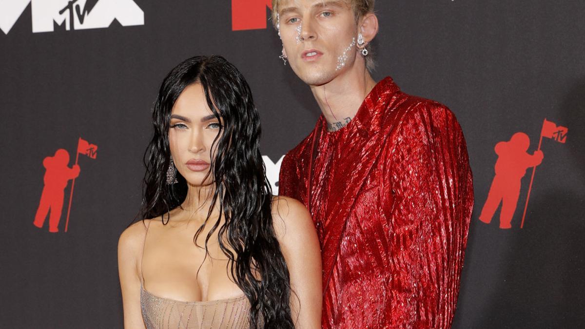 Megan Fox, como hizo Joana Sanz, borra las fotos de Machine Gun Kelly