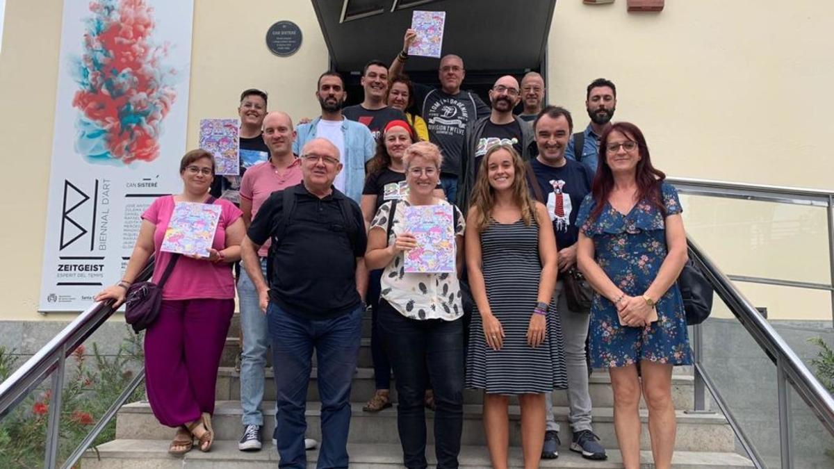 Imagen de los asistentes al encuentro de entidades metropolitanas LGTBI celebrado en Santa Coloma