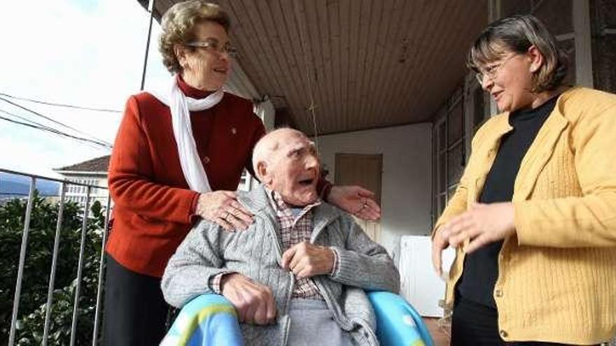 Apolinar Rodríguez, en Arnoia, cuando cumplió 102 años. // Jesús Regal