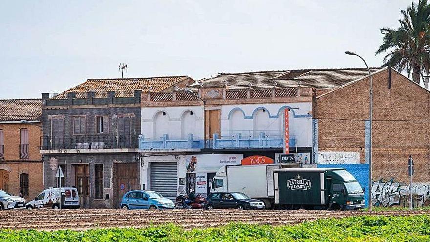 Imágenes de Cases de Bàrcena o del PAI de Natzaret, puntos donde ahora llega una revisión urbanística más concienzuda.