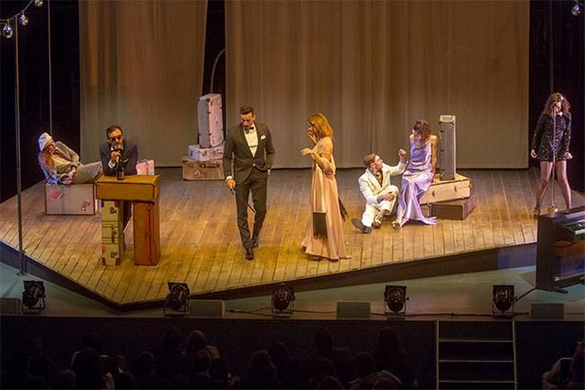 Una obra de teatro con misterio