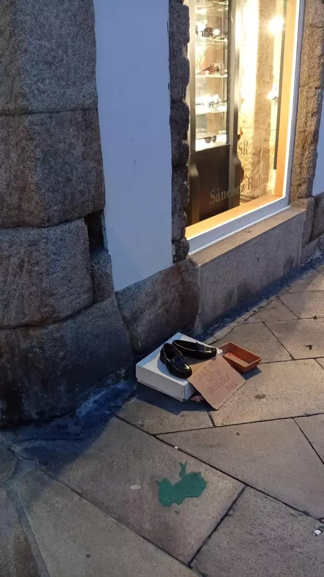 El hombre invisible de la calle Real de A Coruña