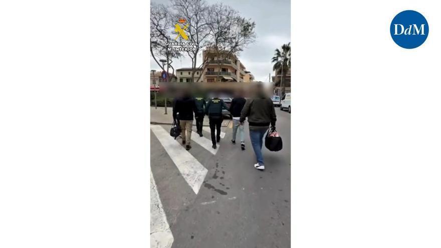 Dos ladrones intentan atropellar adrede a un guardia civil fuera de servicio en Palmanova