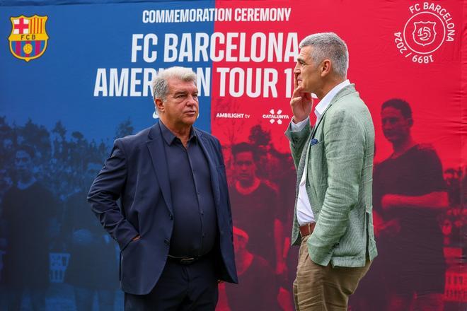 Acto de commemoración en Brooklyn de la gira americana del FC Barcelona el año 1937, en imágenes.