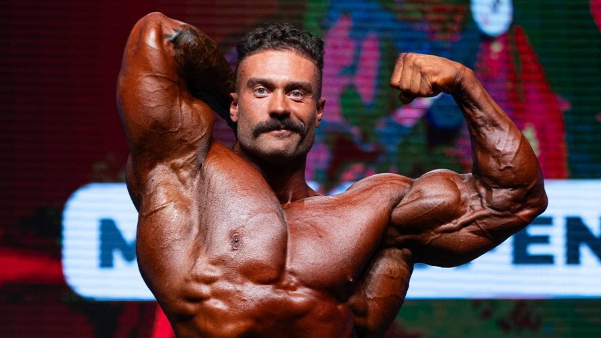 La nueva vida de Chris Bumstead (31 años), seis veces campeón del Mister Olympia 2026, convertido en atleta híbrido y retirado del culturismo