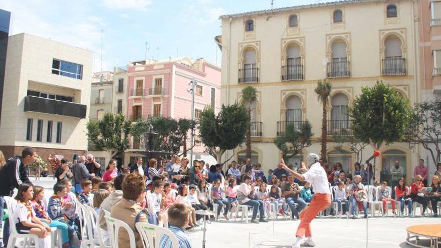 El teatro toma las calles de Onda