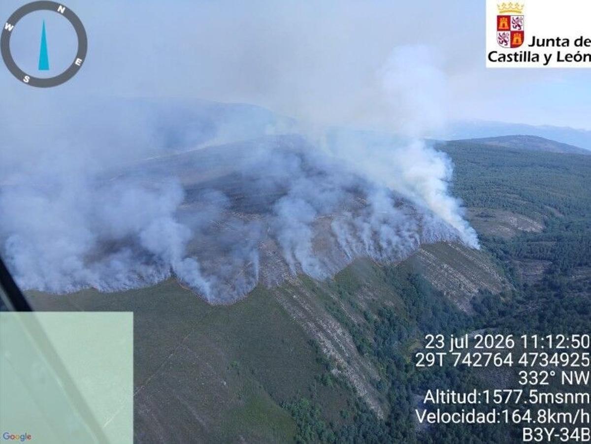 Los incendios de Madrid, con afectaciones en Castilla y León y Castilla-La Mancha, en imágenes.
