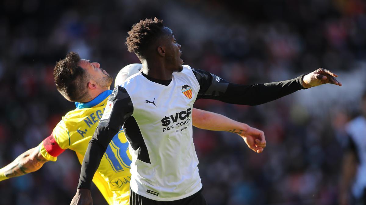 Diakhaby, durante una accción del último partido ante el Cádiz.