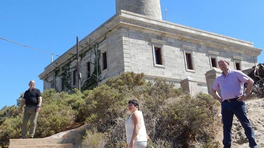 Cs defiende que la explotación turística del Faro es compatible con sus empleados