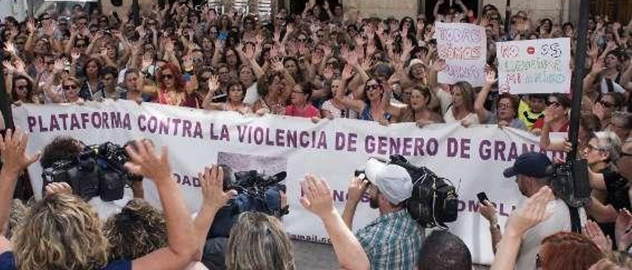 La manifestación de apoyo a Juana Rivas, en Maracena (Granada).