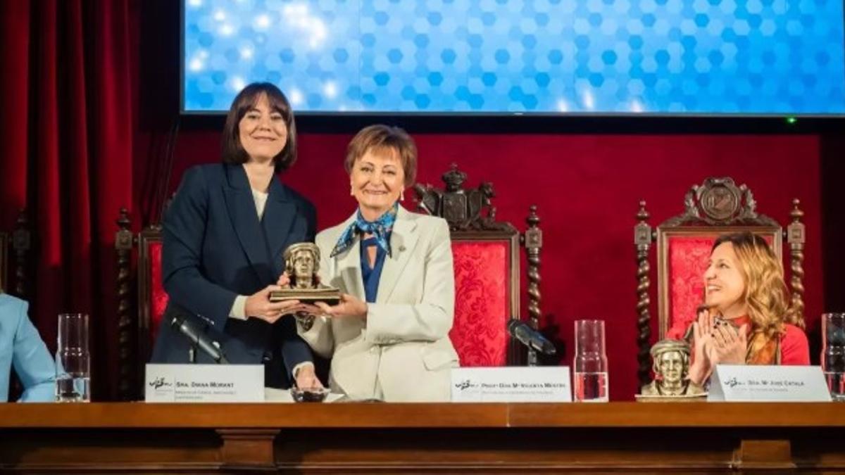 Diana Morant junto a la rectora de la UV Mavi Mestre y la alcaldesa de València María José Catalá.