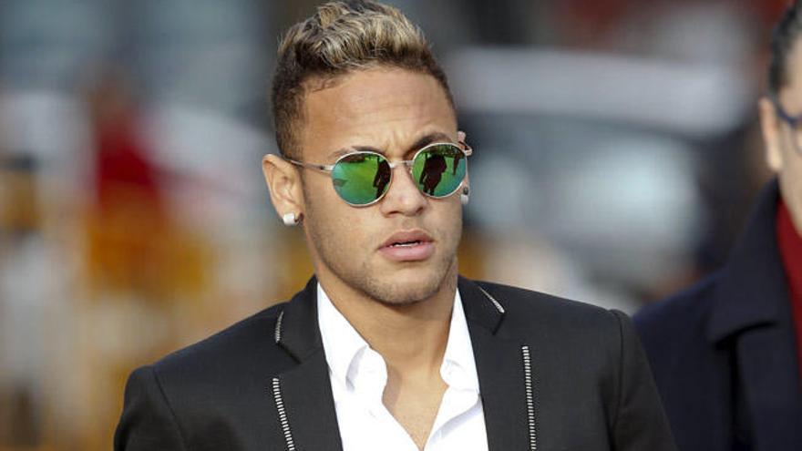 Neymar graba una película con Vin Diesel y Samuel L. Jackson