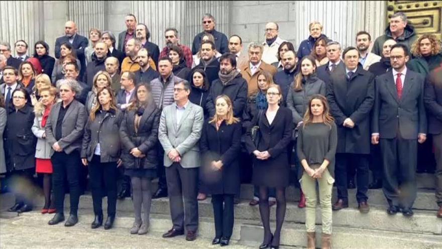 El Congreso guarda un minuto de silencio por el atentado de Londres