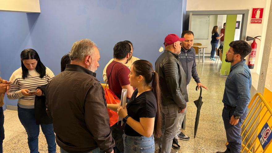 La regularización de inmigrantes revoluciona Pontevedra con más de 40 atendidos en una mañana