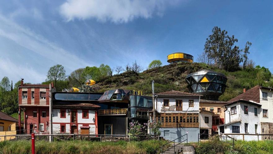 Las Cuencas que pudieron ser: Dionisio González reinventa el paisaje minero en la nueva exposición del Pozo Santa Bárbara