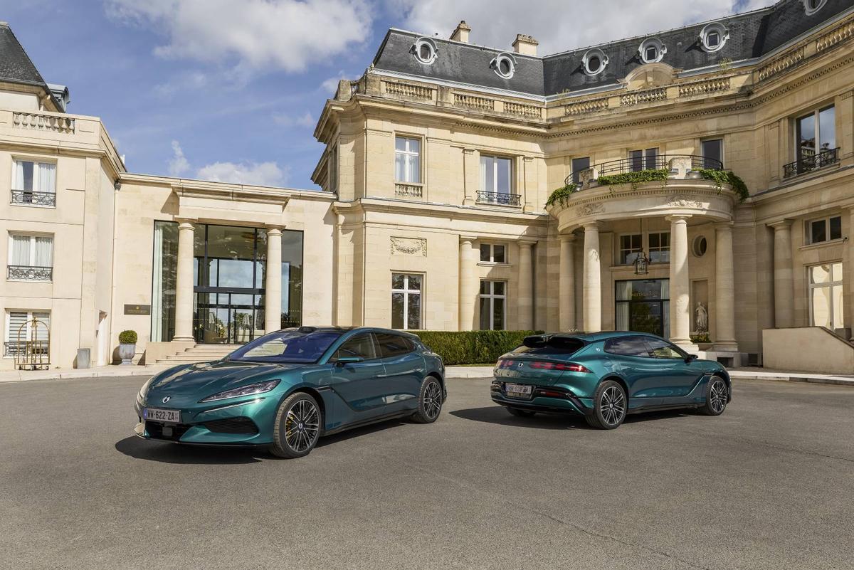 A la berlina deportiva Z9GT se sumará el movolumen Denza D9