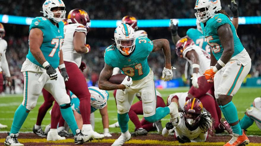 NFL MADRID | Fuegos artificiales, cerveza, Daddy Yankee y Bizarrap: la NFL monta en el Bernabéu la madre de todos los ‘shows’ NFL MADRID | Fuegos artificiales, cerveza, Daddy Yankee y Bizarrap: la NFL monta en el Bernabéu la madre de todos los ‘shows’