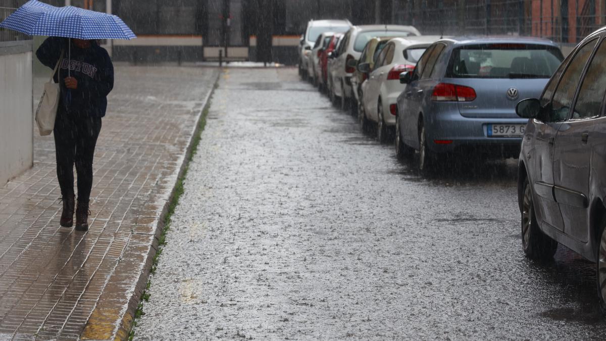 El tiempo en Valencia hoy anuncia tormentas con granizo.