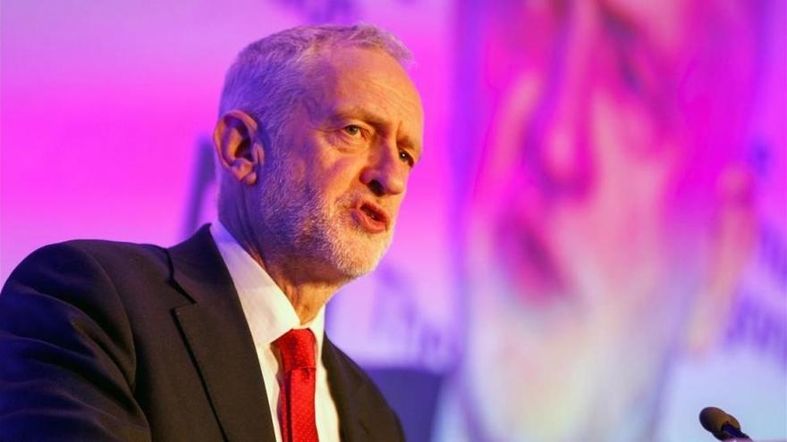 Corbyn niega que espiara para Checoslovaquia durante la Guerra Fría