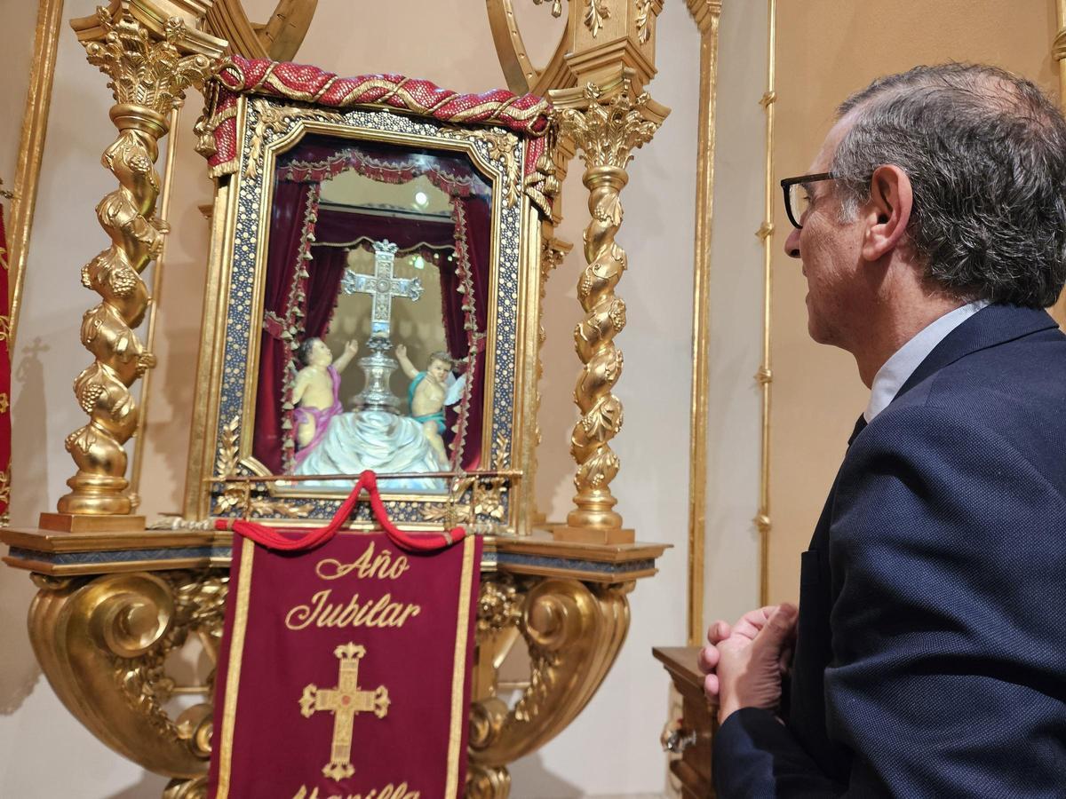 El rector de la UMU, José Luján, durante su visita a Abanilla el pasado viernes.