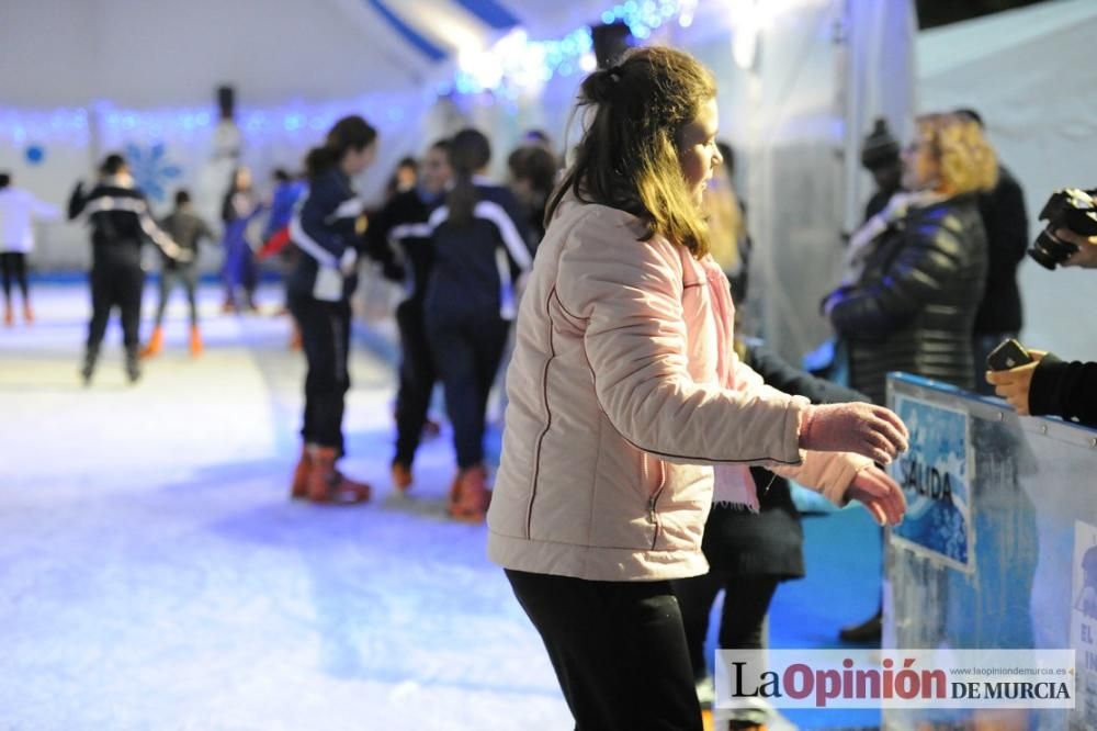 ¡Ya es Navidad en Murcia! Con pista de hielo inclu