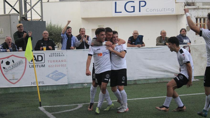 El Ontinyent sigue líder tras vencer al Burriana y el Atzeneta no pasa del empate en Silla