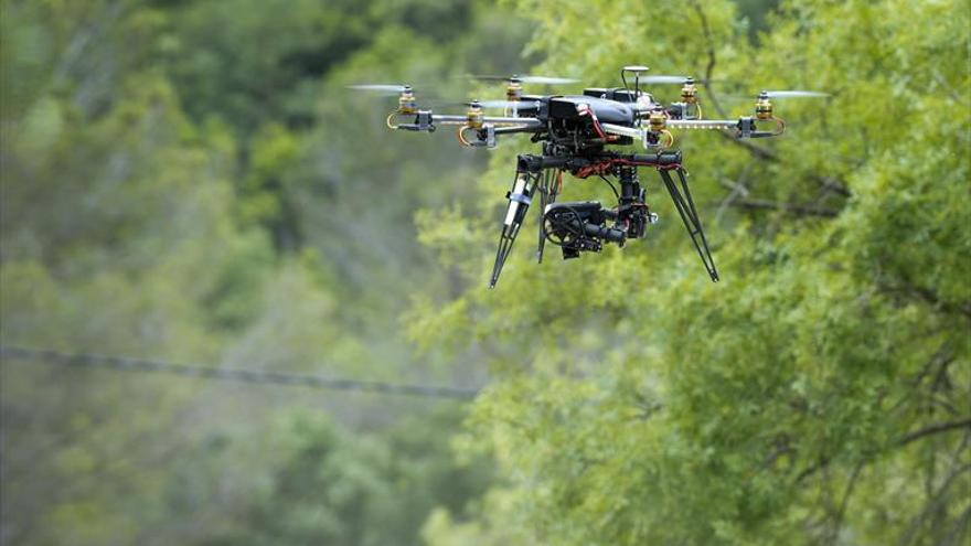 Extremadura incorpora un dron para la vigilancia nocturna contra incendios