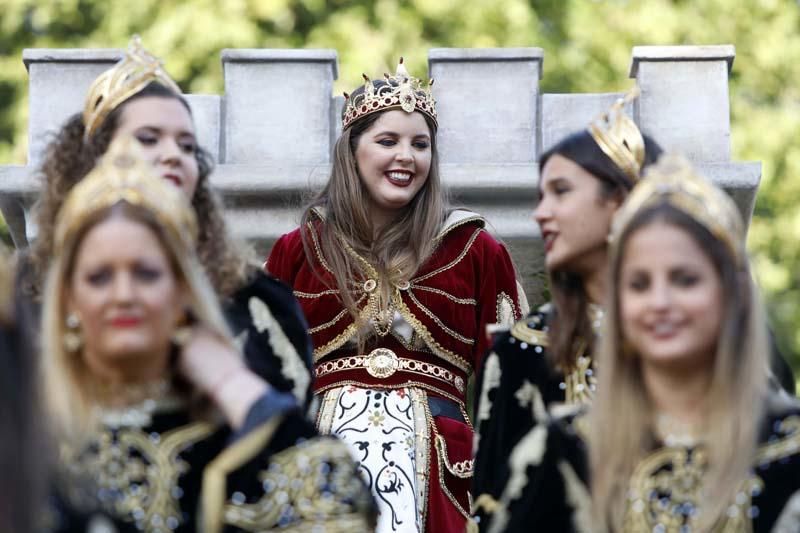 Actos del 9 d'Octubre: Desfile de Moros y Cristianos