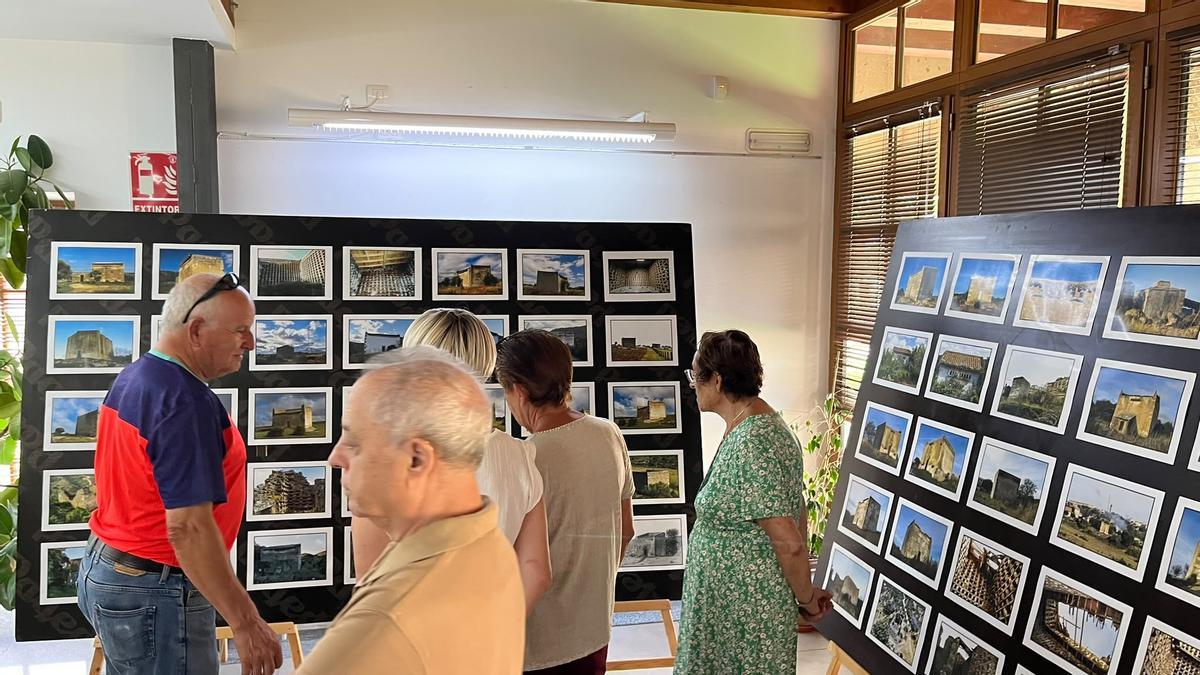 GALERÍA | Exposición sobre palomares de Fermoselle