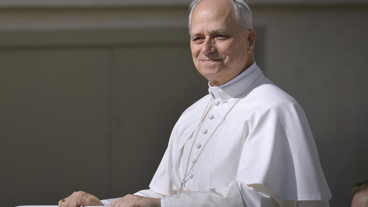 El papa pide "detener la tragedia de la guerra antes de que se convierta en un abismo irreparable"