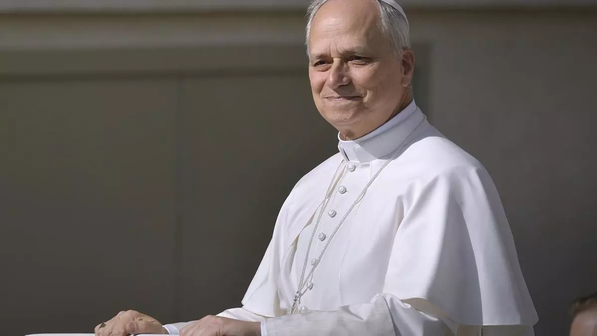 El papa pide "detener la tragedia de la guerra antes de que se convierta en un abismo irreparable"