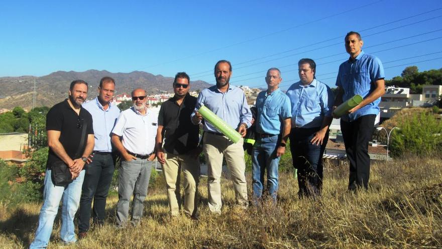 &quot;Vinimos aquí a Monte Victoria con el alcalde en octubre del 16 a celebrar este gran plan. Hoy, un año después, el panorama aquí nos deja tristes&quot;, asegura Juan Cassá