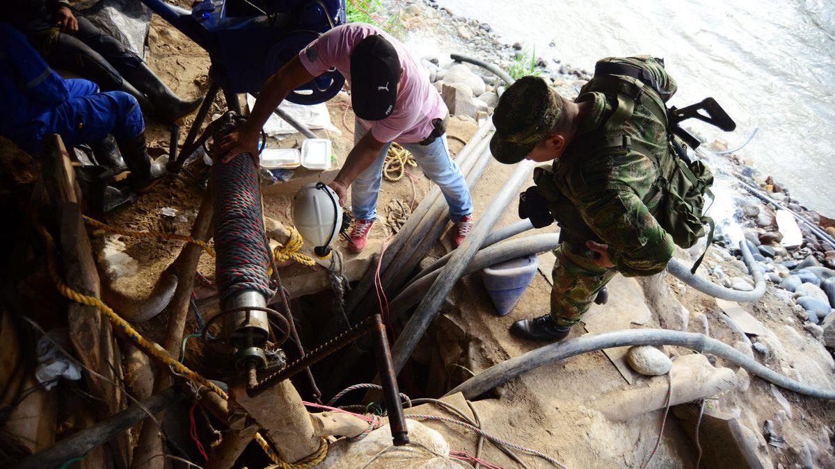 Almenys 8 miners moren i 4 estan desapareguts després d’una explosió a Colòmbia