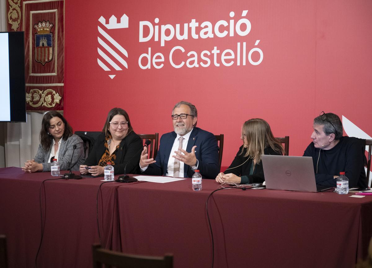 Rueda de prensa de la presentación del plan director del castillo de Xivert.