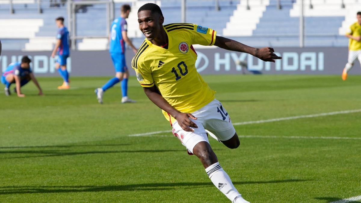 Yaser Asprilla con la camiseta de Colombia Sub-20