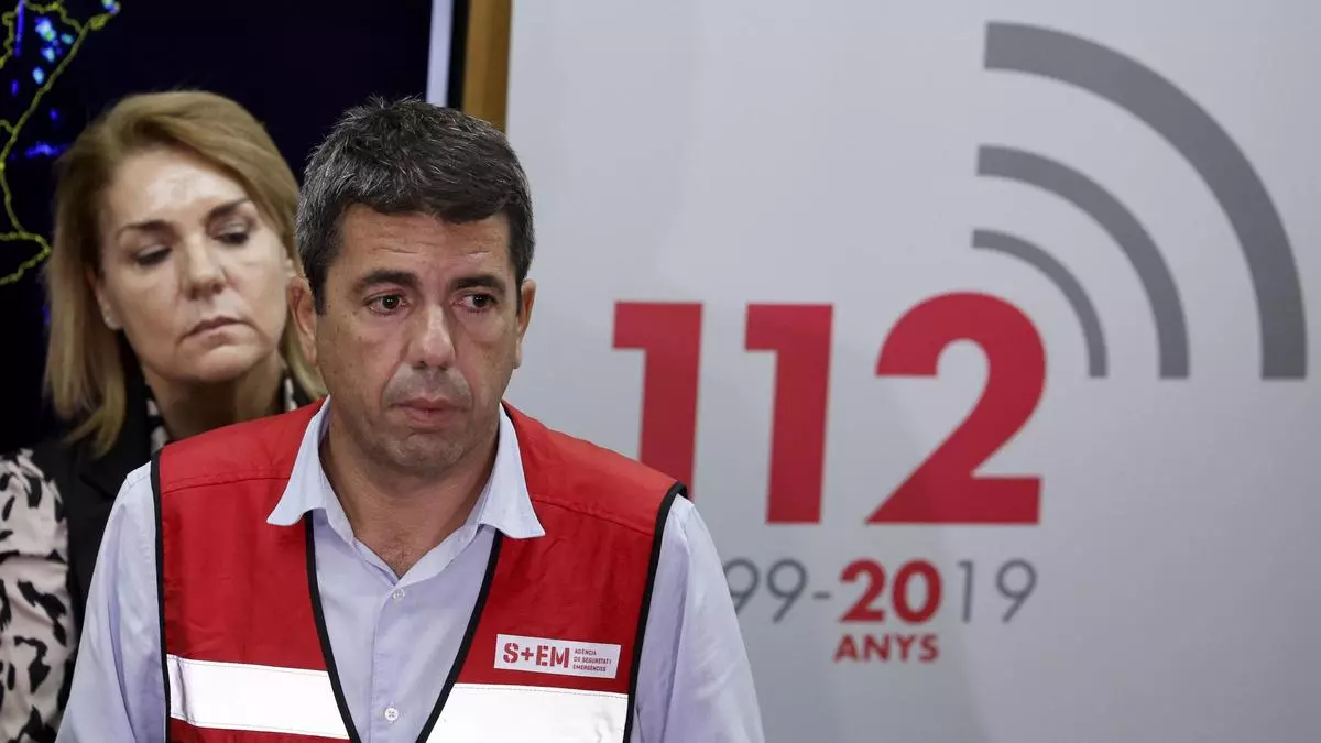 Mazón habló con Pradas menos de 13 minutos el 29-O e ignoró cuatro de sus seis llamadas