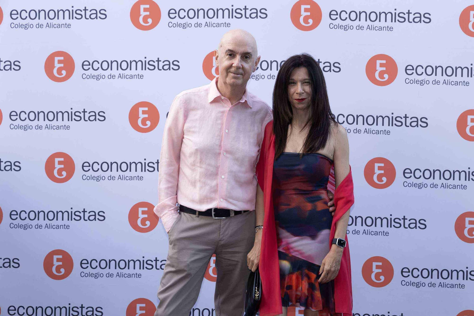 El Colegio de Economistas de Alicante celebra su cena anual en honor a su patrón
