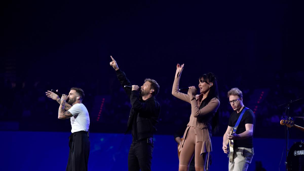 Aitana, Pablo Alboran y Alvaro de Luna by Alberto Vera.jpg