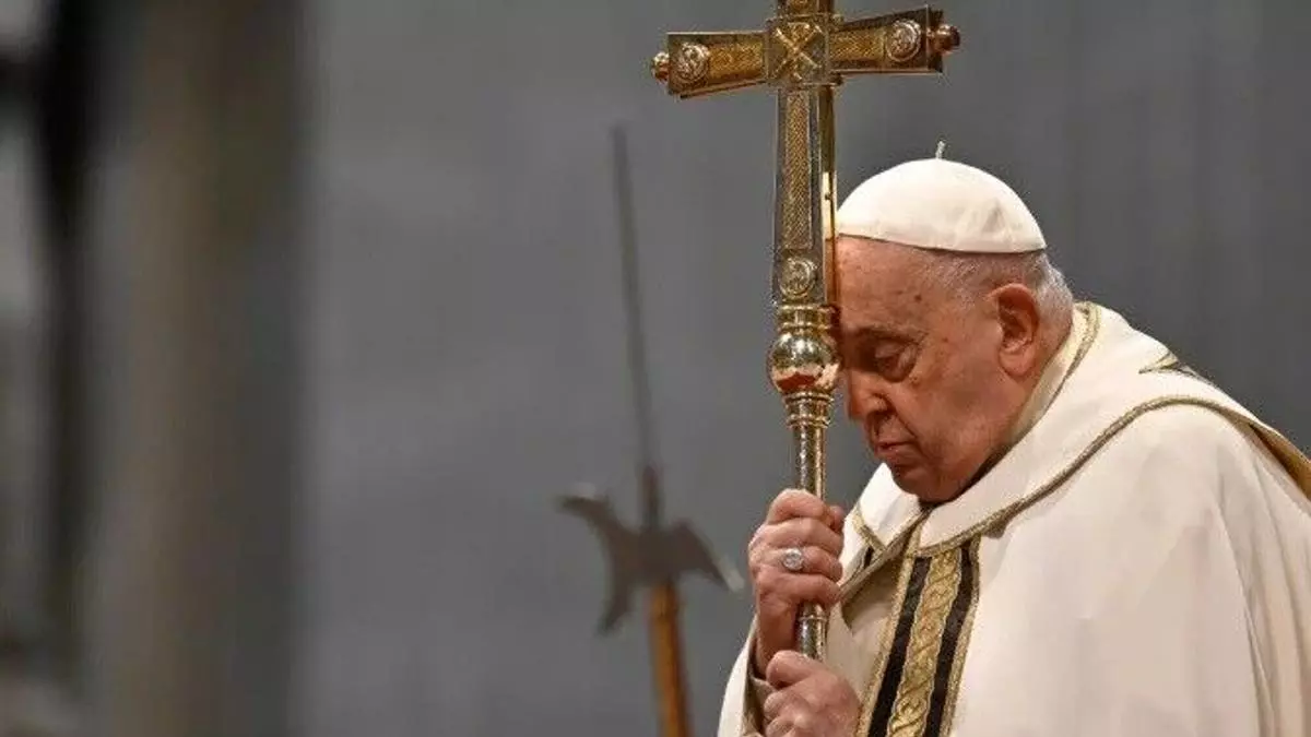 La muerte del papa Francisco trastoca la programación televisiva